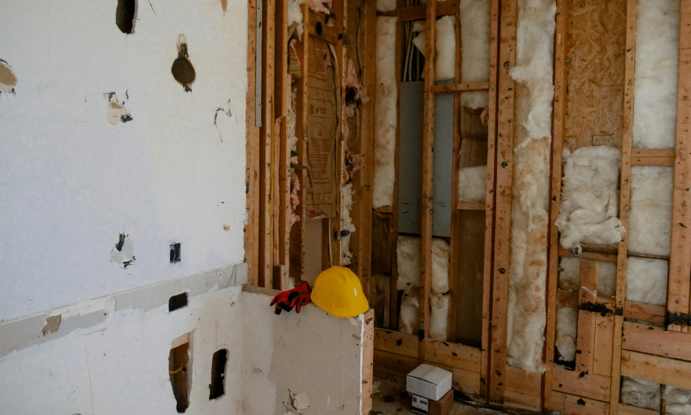 Uncover hidden costs in your Michigan house flipping budget with Partner Driven. Learn how to avoid financial pitfalls and maximize your return on investment. Get expert guidance today!